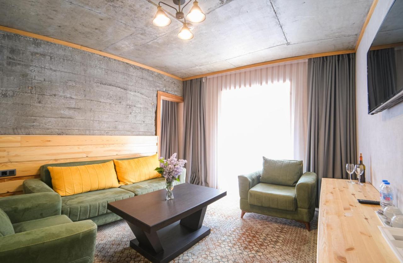 Hotel Posta 메스티아 외부 사진