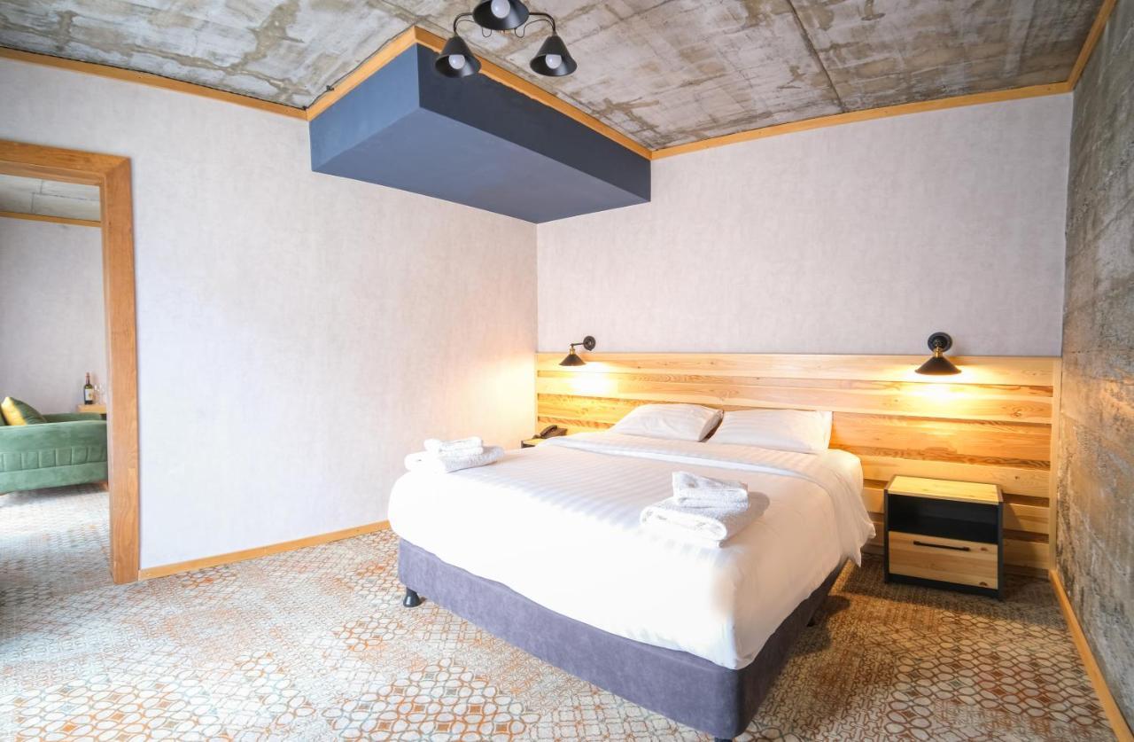 Hotel Posta 메스티아 외부 사진